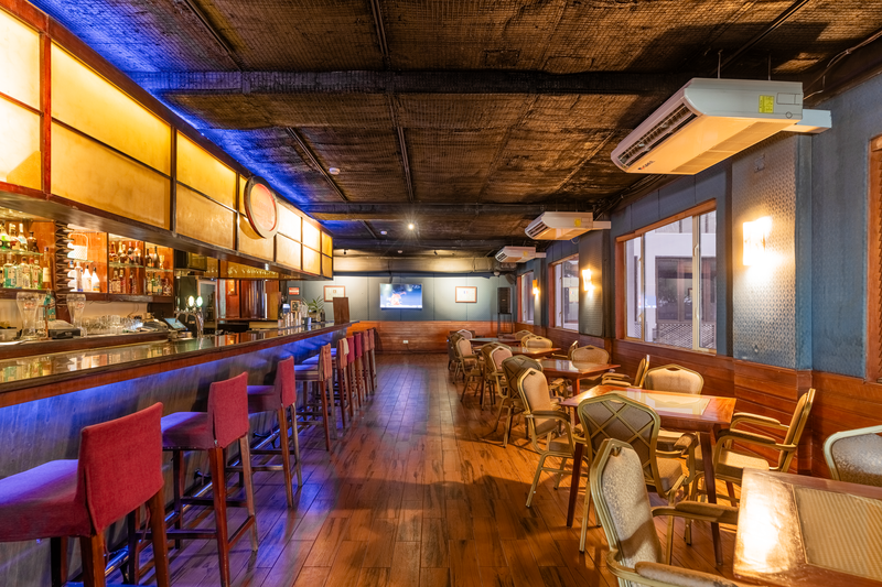 Champs Bar