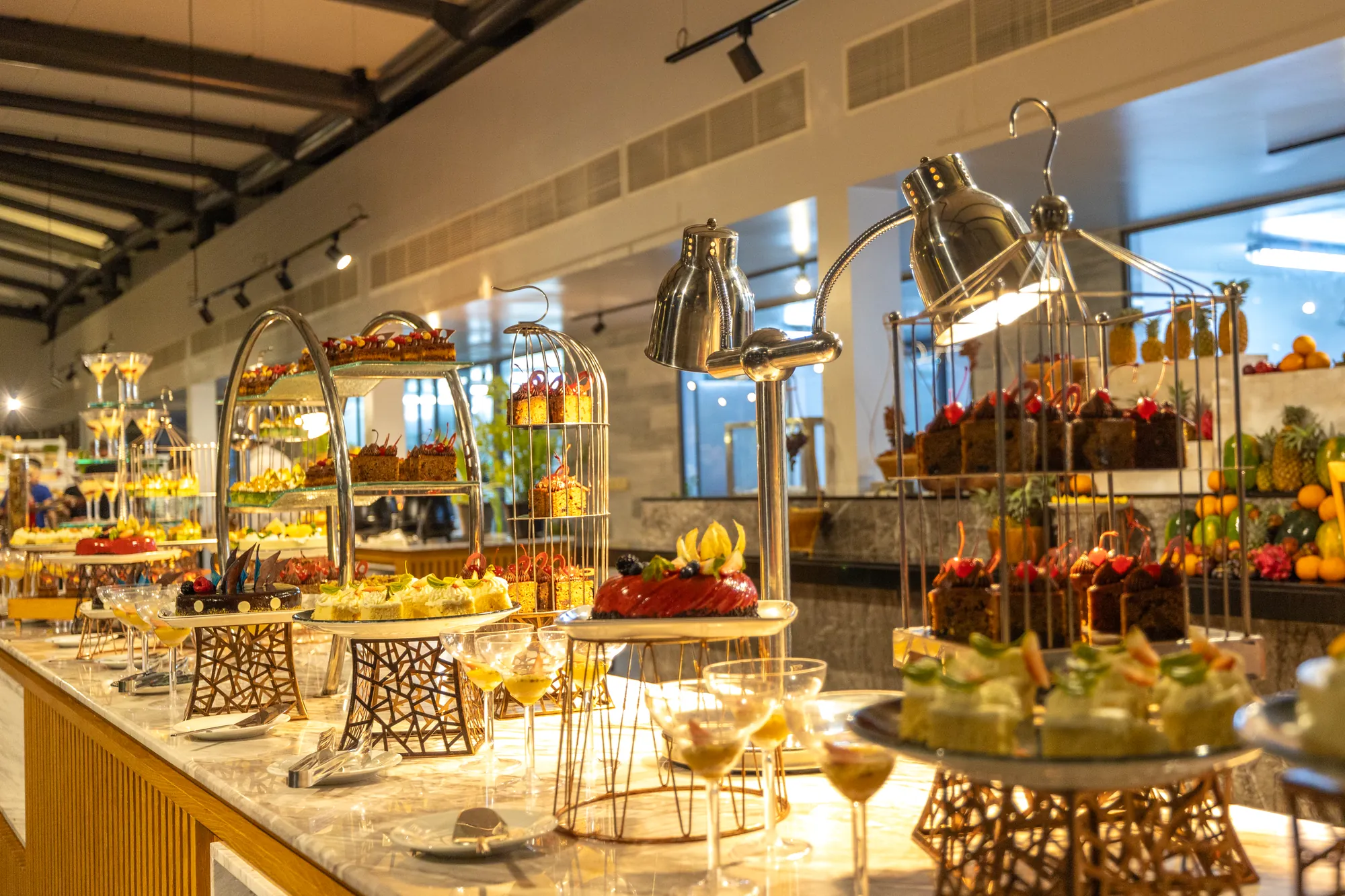 Dining image 5