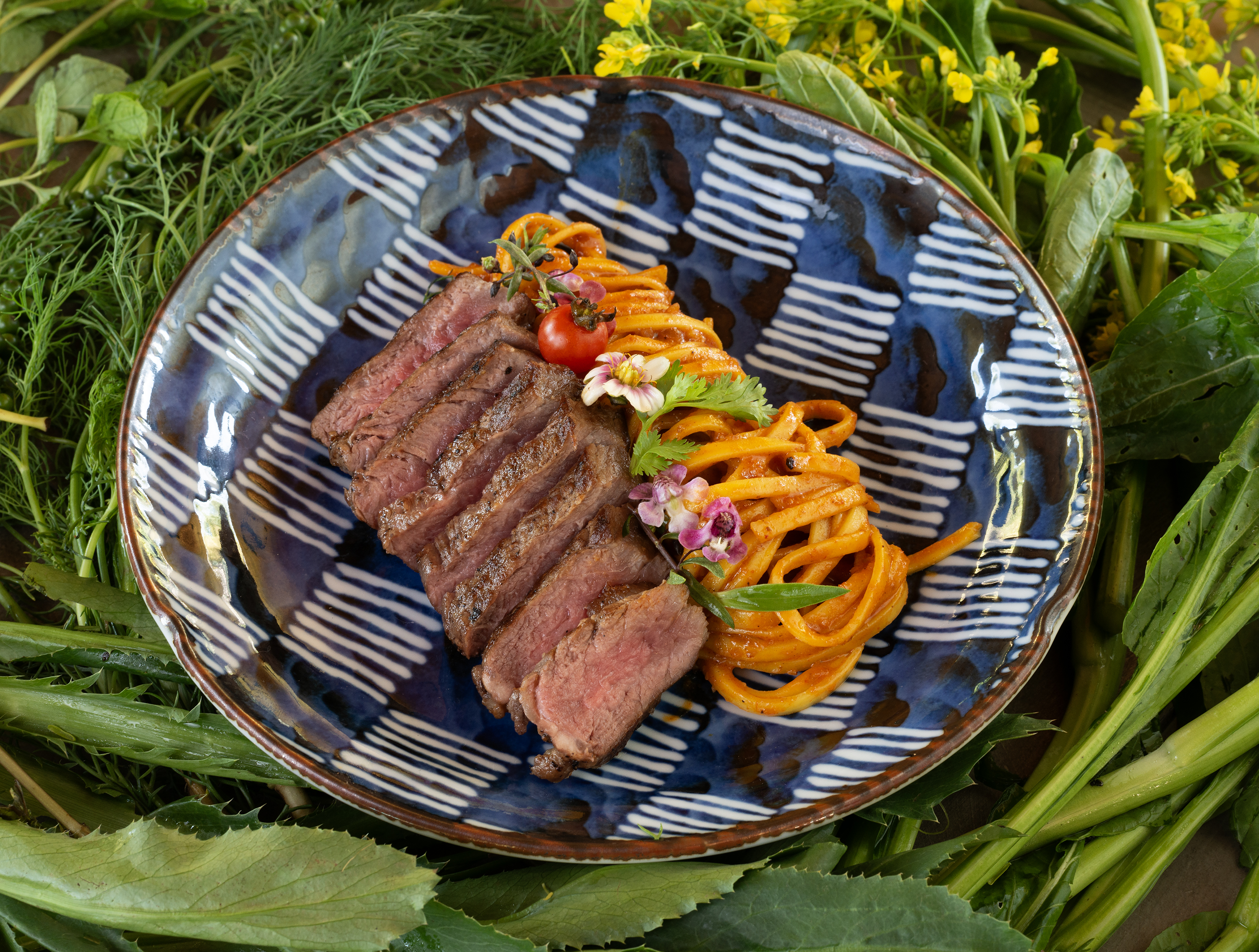 Dining image 8