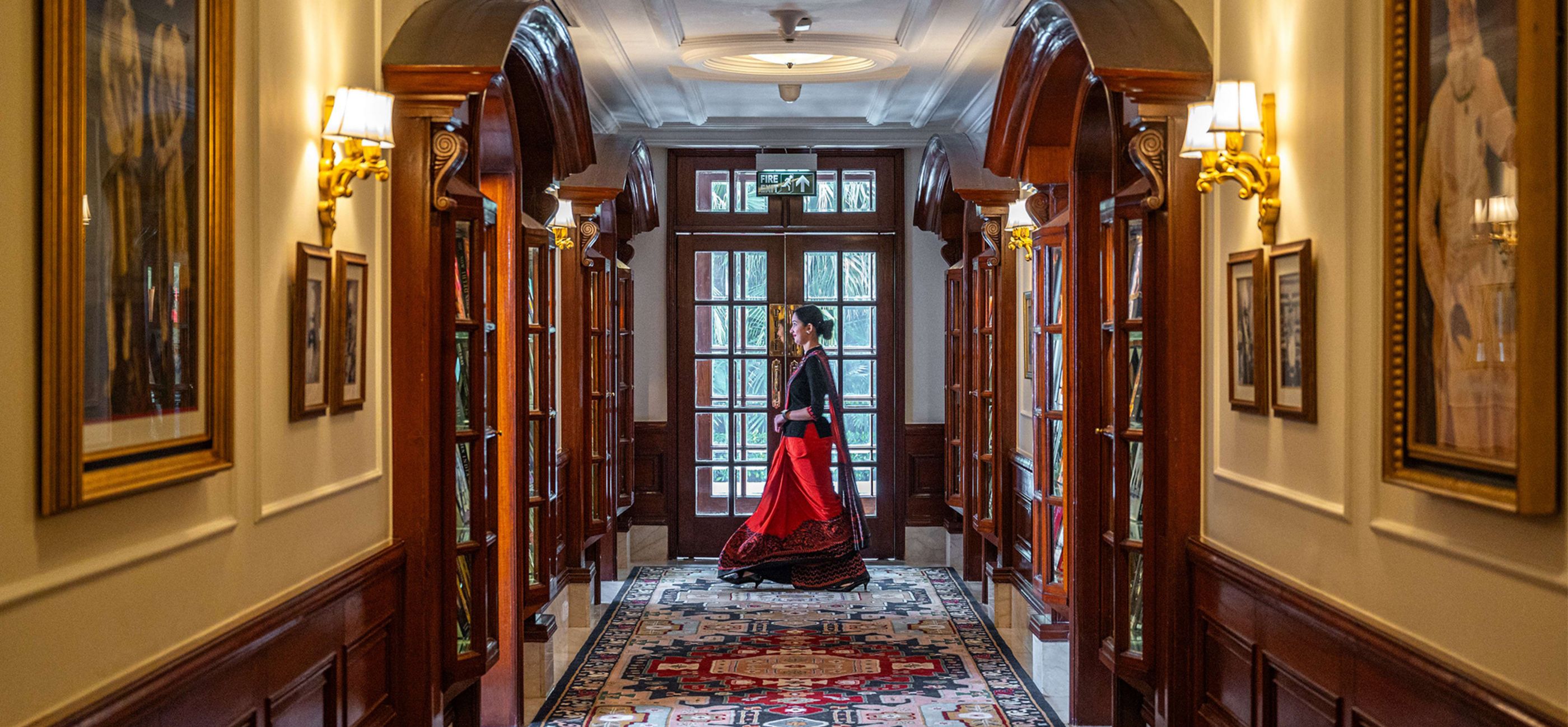 THE IMPERIAL LOUNGE
