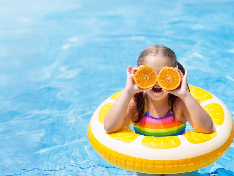 Kids Stay & Eat Free