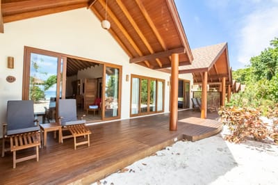 reethi faru resort gallery image 106