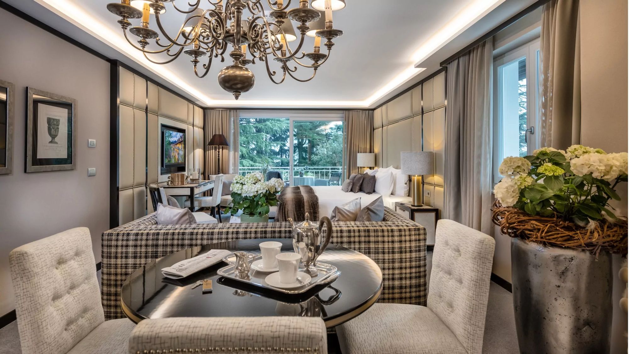 Signature Park Suite