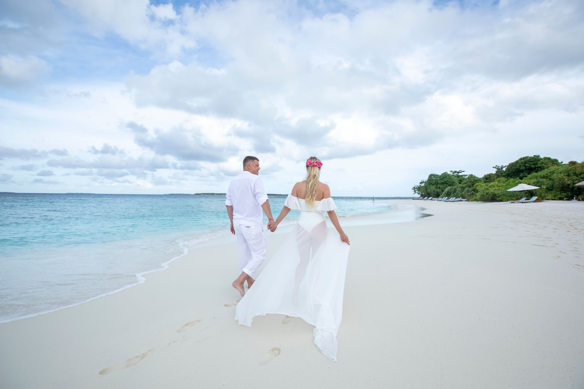 Plan a Truly Unforgettable Honeymoon Trip to Maldives